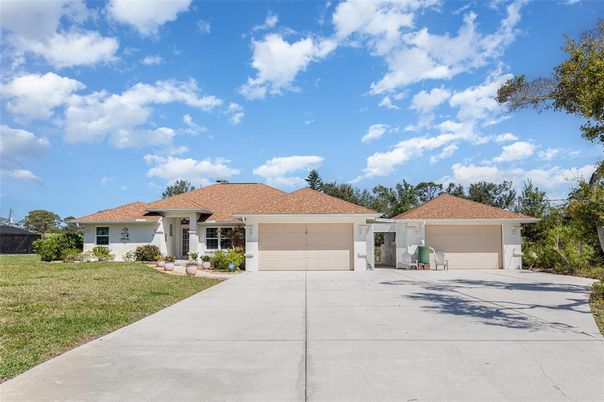 Attached, Backyard, Detached Garage, Exterior, Facade, Ranch