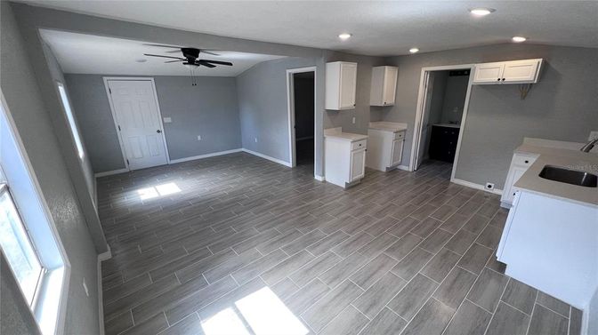 Empty room, Interior, Recessed Lighting, Wood Texture Flooring