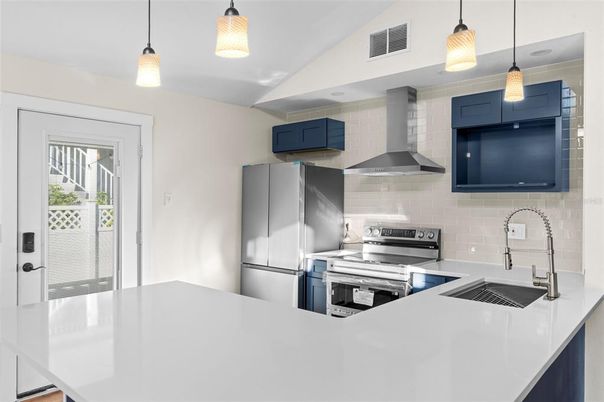 Interior, Kitchen, Pendant Lights, Stainless Steel Appliances