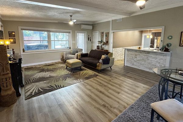 Interior, Living room, Pendant Lights, Wood Texture Flooring
