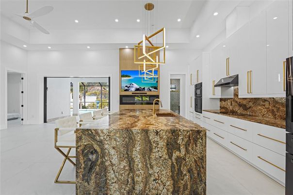 Interior, Kitchen, Pendant Lights, Recessed Lighting