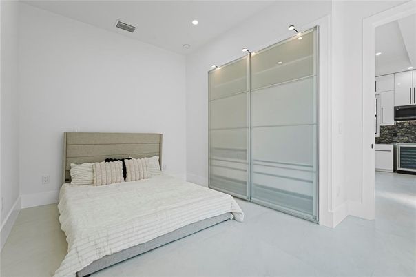 Bedroom, Interior, Recessed Lighting