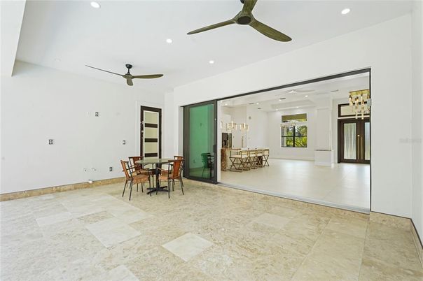 Dining room, Interior, Recessed Lighting
