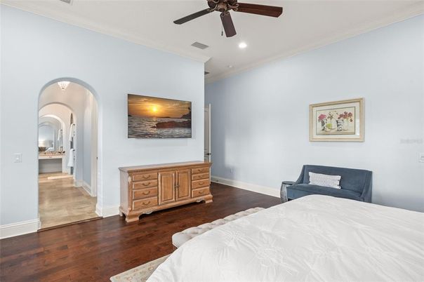 Bedroom, Interior, Recessed Lighting, Wood Texture Flooring