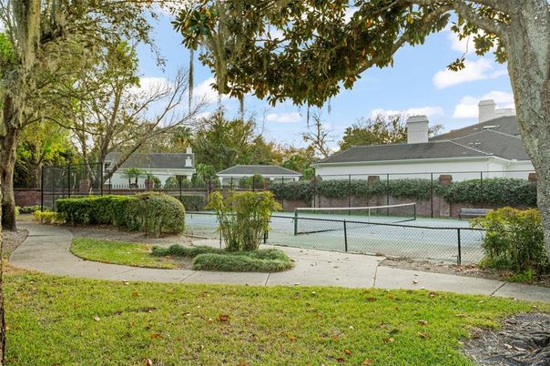 Exterior, Tennis Courts