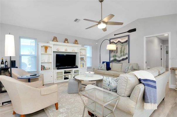 Interior, Living room, Recessed Lighting, Wood Texture Flooring