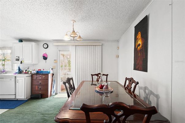 Chandelier, Dining room, Interior, Kitchen