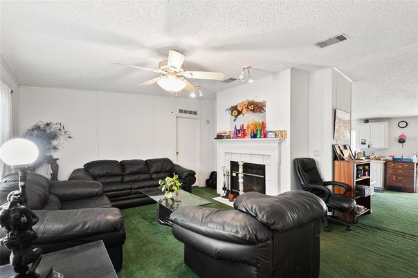 Fireplace, Interior, Living room