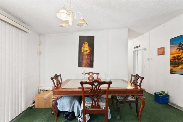 Dining room, Interior