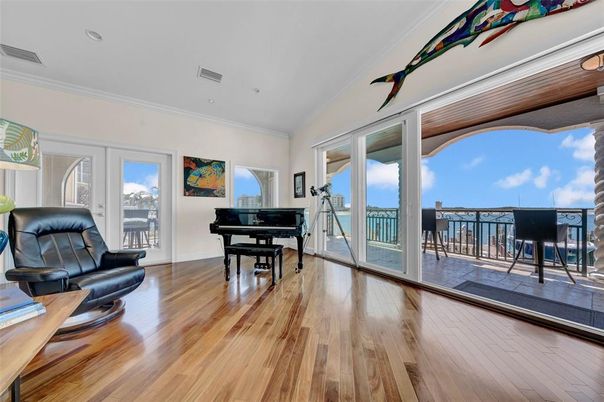 Interior, Piano, Recessed Lighting, Water, Wood Texture Flooring
