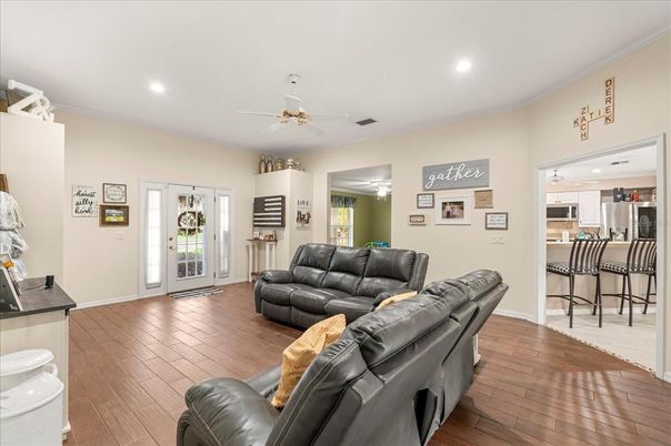 Interior, Kitchen, Living room, Recessed Lighting, Wood Texture Flooring