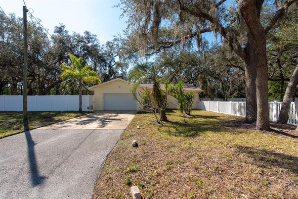 Backyard, Detached Garage, Exterior