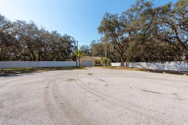 Backyard, Detached Garage, Exterior