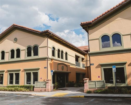 Exterior, Facade, Mediterranean