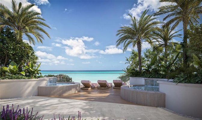 Exterior, Pool, Water