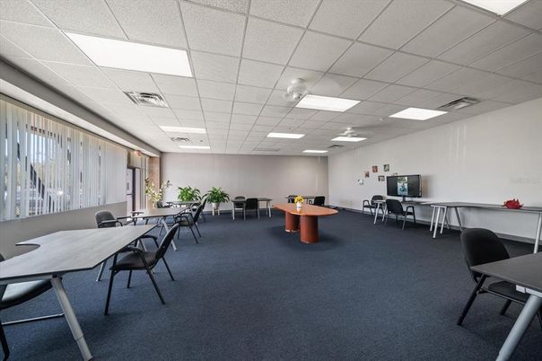 Dining room, Interior, Recessed Lighting
