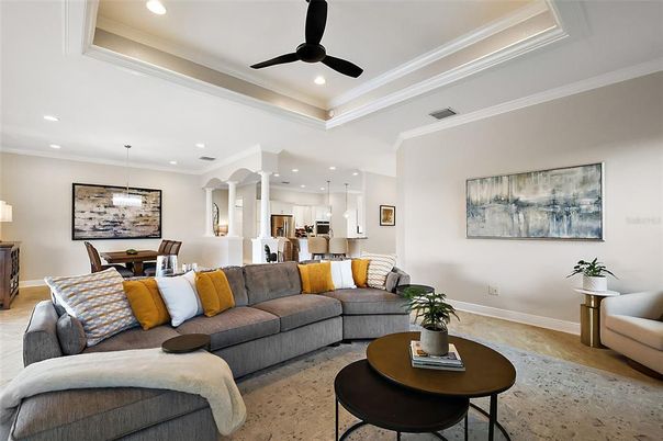 Dining room, Interior, Kitchen, Living room, Pendant Lights, Recessed Lighting, Stainless Steel Appliances