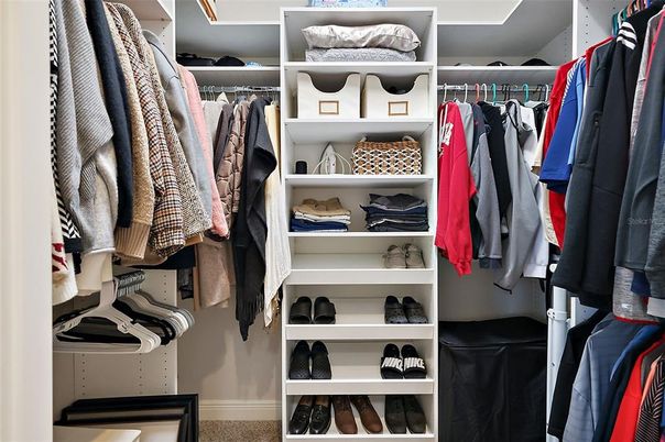 Interior, Walk-in Closets