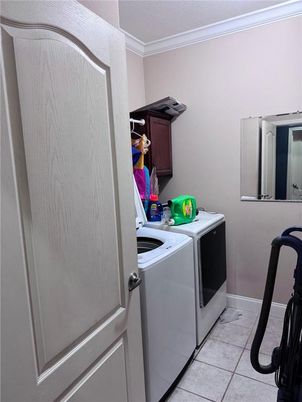 Interior, Washer