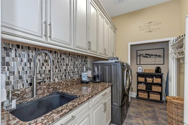 Interior, Washer