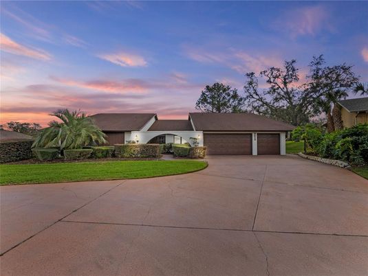 Attached, Backyard, Exterior, Facade, Brick Facade, Ranch