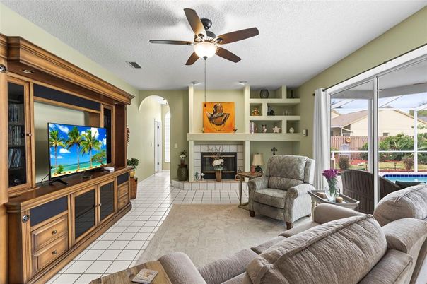Fireplace, Interior, Living room