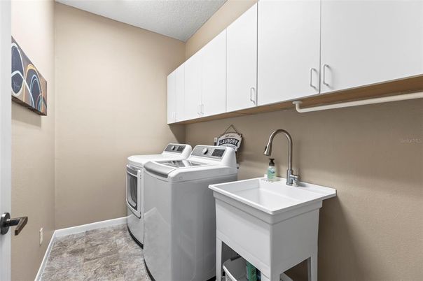 Interior, Washer