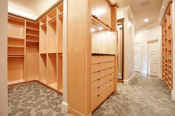 Interior, Recessed Lighting, Walk-in Closets
