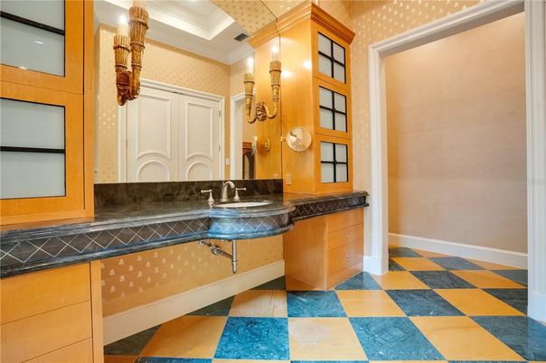 Bathroom, Interior