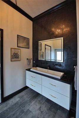 Bathroom, Dual Sink Vanities, Interior, Wood Texture Flooring