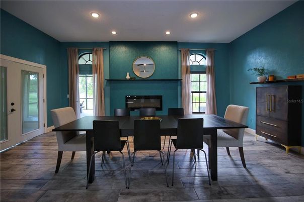 Dining room, Fireplace, Interior, Recessed Lighting, Wood Texture Flooring