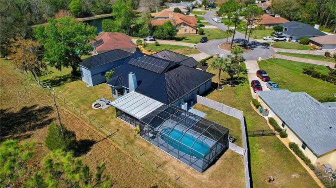 Exterior, Drone