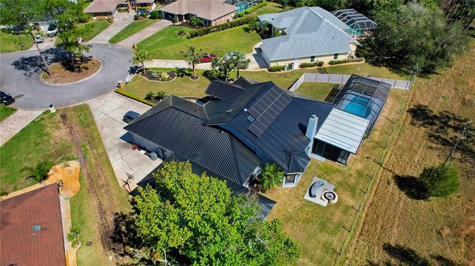 Exterior, Drone