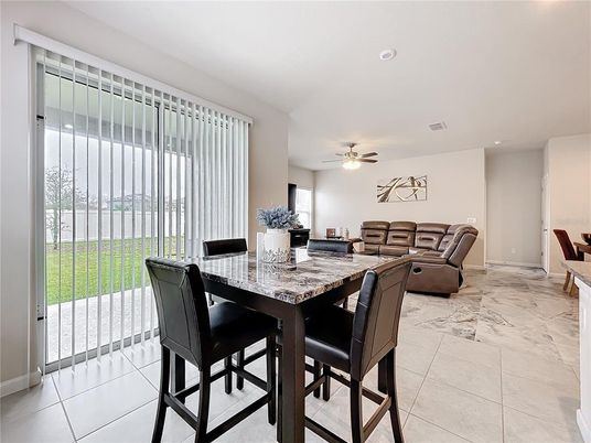 Dining room, Interior, Living room, Recessed Lighting