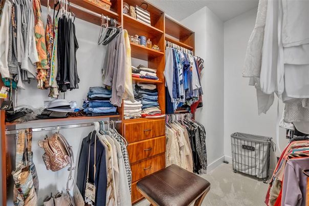 Interior, Walk-in Closets