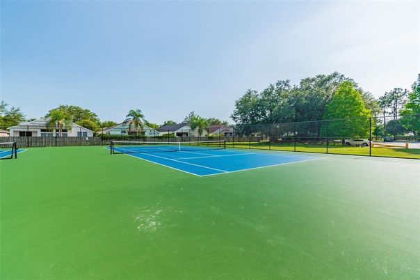 Exterior, Tennis Courts