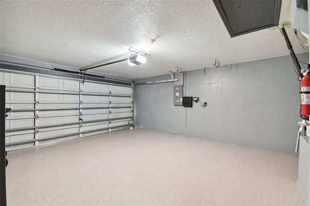 Garage, Interior