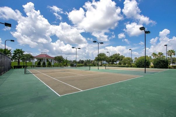 Exterior, Tennis Courts
