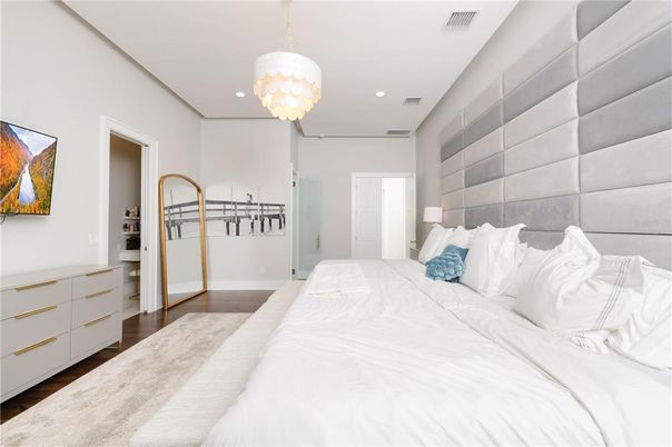 Bedroom, Interior, Pendant Lights, Recessed Lighting, Wood Texture Flooring