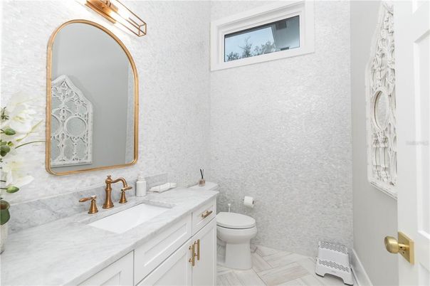 Bathroom, Dual Sink Vanities, Interior, Wood Texture Flooring
