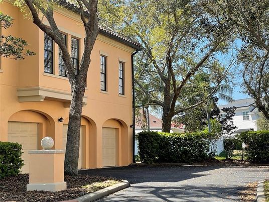Attached, Exterior, Facade, Mediterranean