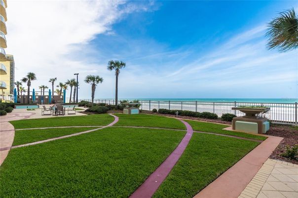 Backyard, Exterior, Water