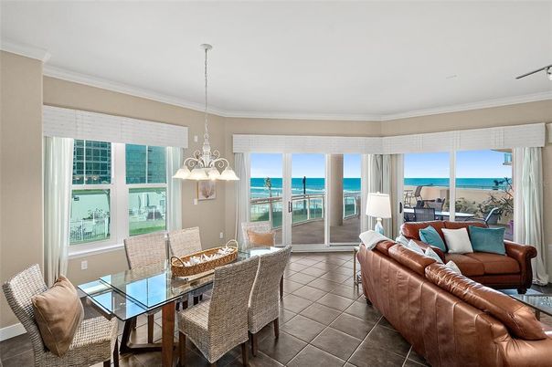 Dining room, Interior, Living room, Pendant Lights, Water