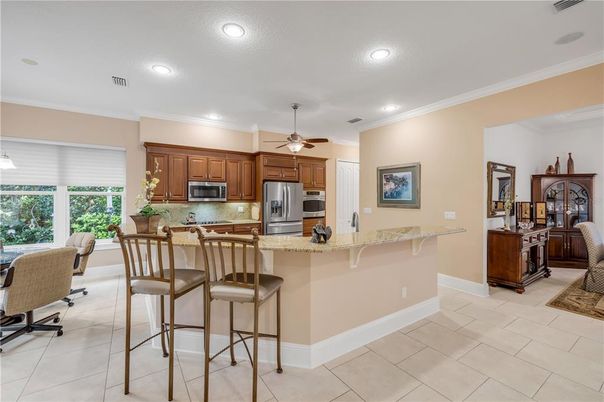 Dining room, Interior, Kitchen, Recessed Lighting, Stainless Steel Appliances