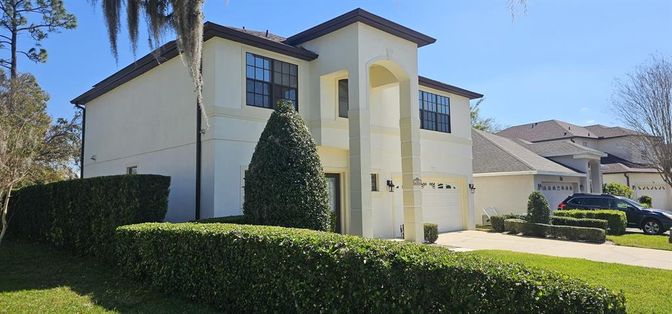 Attached, Exterior, Facade, Spanish Mediterranean