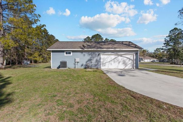 Backyard, Detached Garage, Exterior