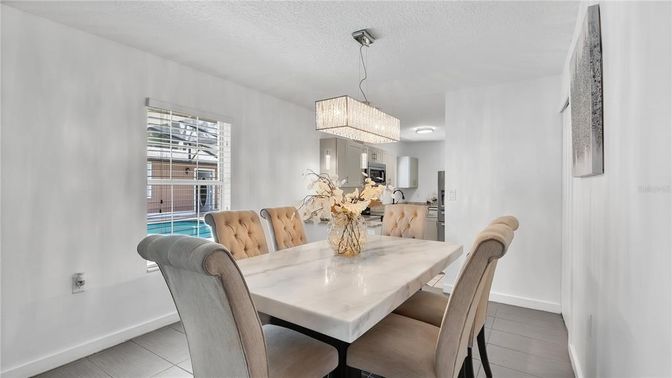 Chandelier, Dining room, Interior, Kitchen, Recessed Lighting
