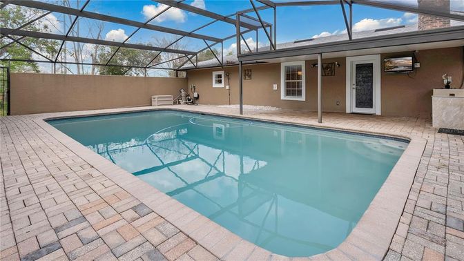 Glass Ceilings, Interior, Pool, Sun Room