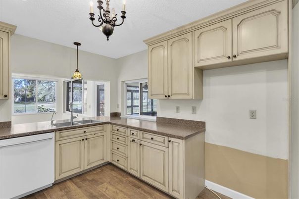 Chandelier, Interior, Kitchen, Pendant Lights, Wood Texture Flooring