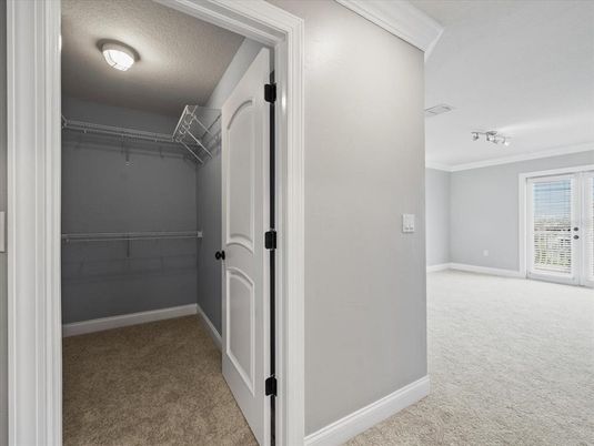 Interior, Walk-in Closets